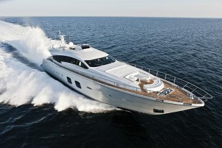 Luxury motor yacht Pershing 108.JPG